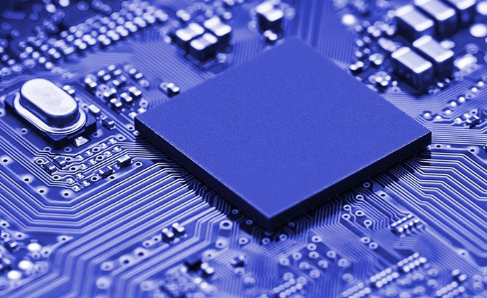 收購 Maxim 負載驅(qū)動器、硅射頻收發(fā)器、Renesas 開關(guān)穩(wěn)壓器