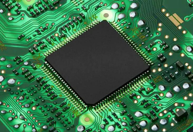 回收接口 IC 器件： 回收驅(qū)動器、接收器、收發(fā)器、控制器、轉(zhuǎn)換器