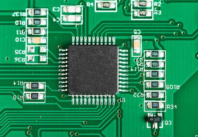 長期收購 [ST] 汽車器件：汽車 MCU、汽車雷達收發(fā)器、汽車功率分立器件
