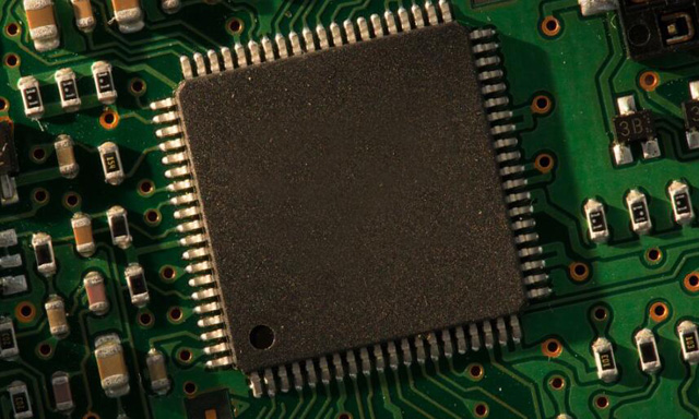 收購 [Microchip] 電源管理IC：以太網(wǎng)供電（PoE）IC、碳化硅（SiC）器件、熱插拔控制器