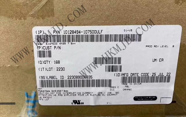 安費諾 10128494-107500ULF ExaMEZZ? 夾層式連接器，引領(lǐng)高速連接新時代